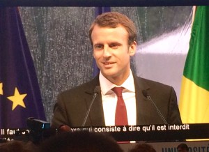 Macron vous avez l'amour, voici les preuves